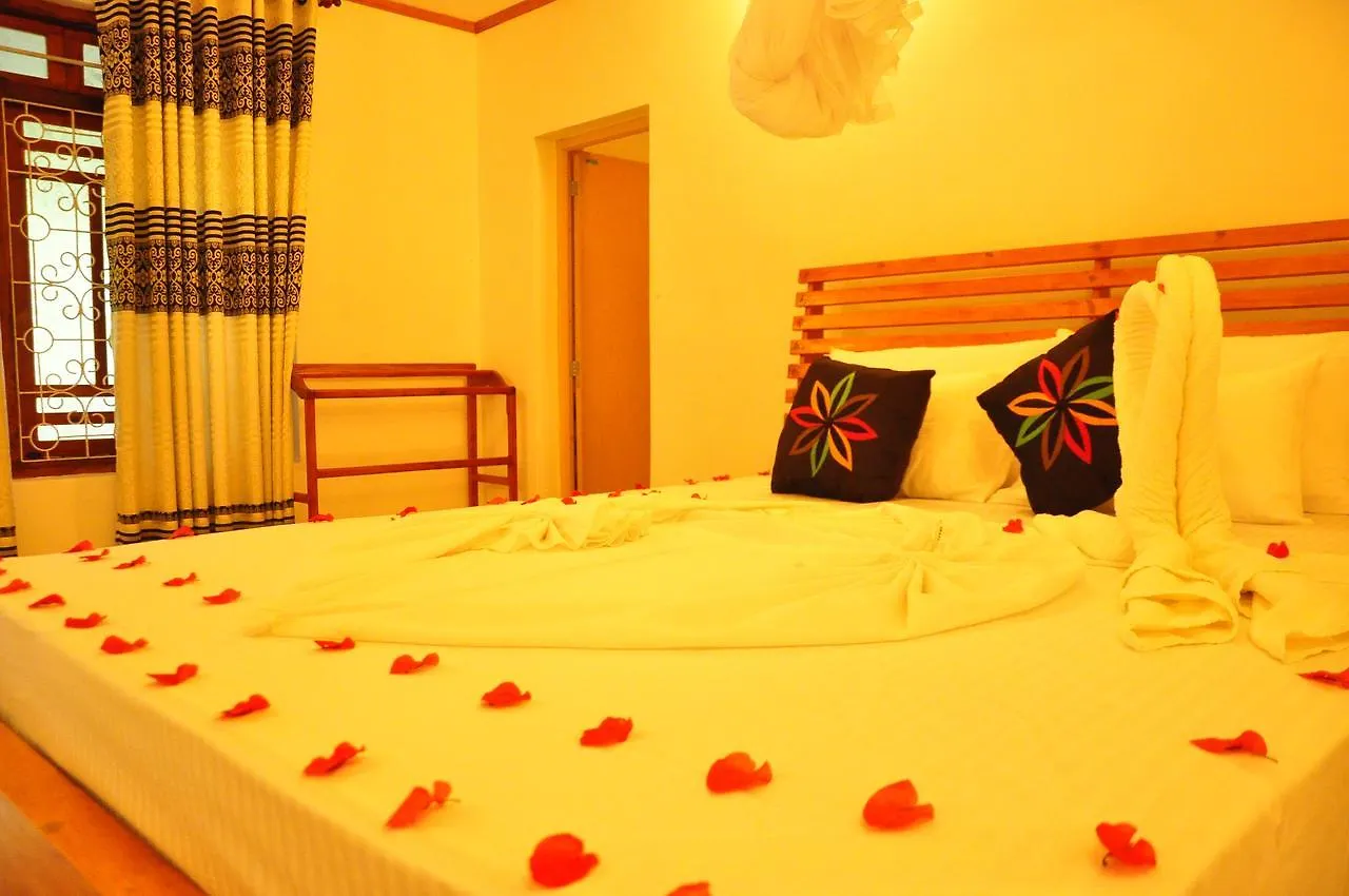 Rock Lake Home Stay Sigiriya Alloggio in famiglia